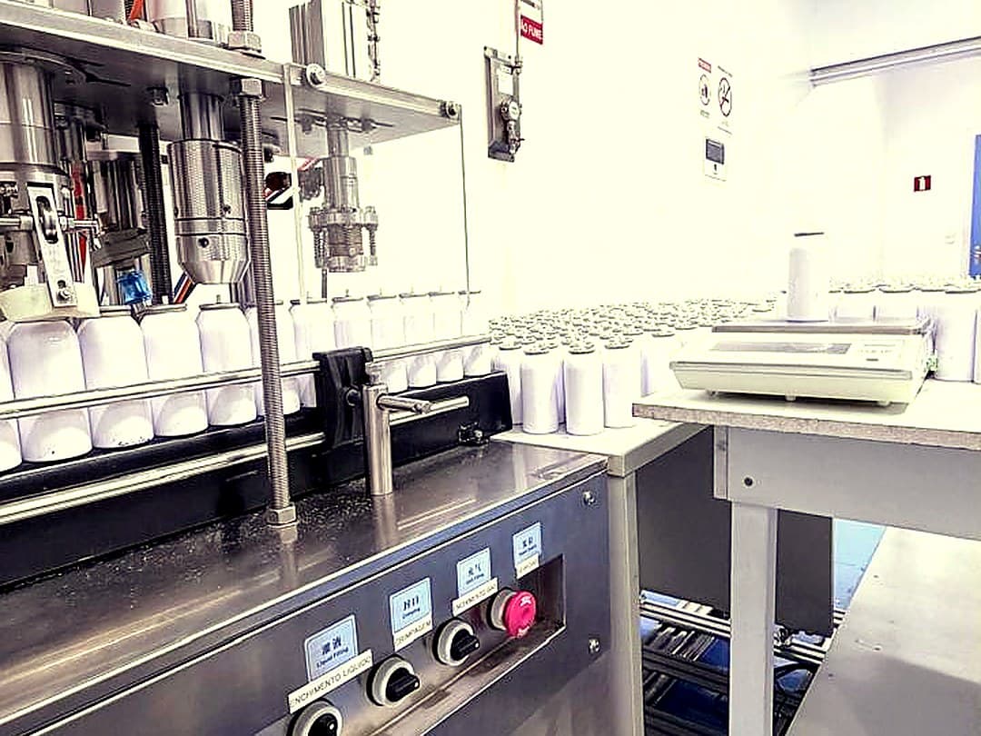 Máquina de enchimento líquido e dosagem industrial